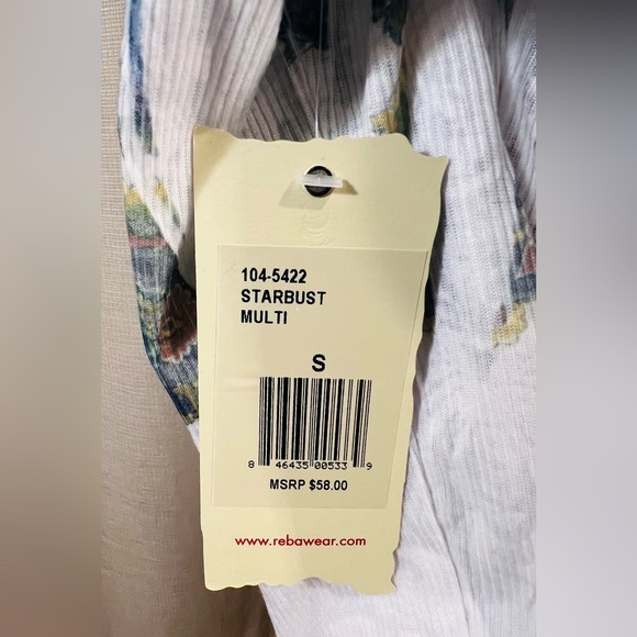 Women’s NWT Reba long sleeves light weigjt blue/white top,shirt sizes S - Picture 4 of 13